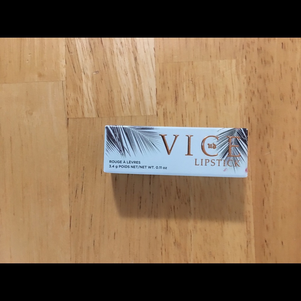 Urban decay lipstick